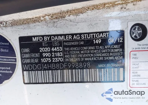 2013 Mercedes-Benz C 250 z USA, uszkodzony, nr VIN WDDGJ4HB8DF998898